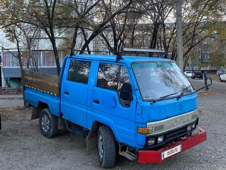 1988 Toyota Dyna, синий, 450000 рублей, вид 2