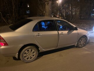 2001 Toyota Corolla IX (E120, E130), серебристый, 460000 рублей, вид 4