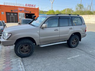 2006 Toyota Land Cruiser 100 Series Рестайлинг 2, золотистый, 2950000 рублей, вид 5