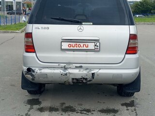 2000 Mercedes-Benz M-Класс 320 I (W163), серебристый, 665000 рублей, вид 4