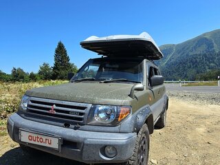 1998 Mitsubishi Pajero iO, зелёный, 1150000 рублей, вид 2