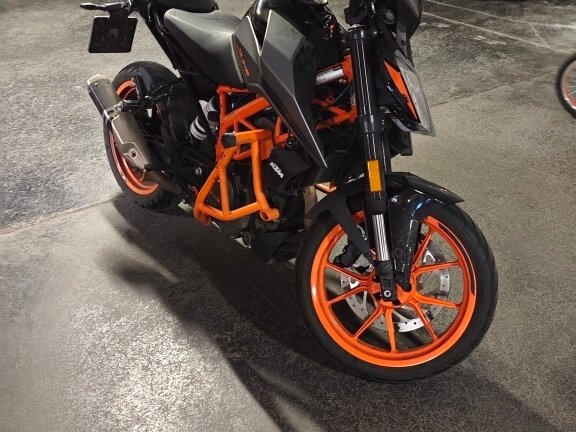 2021 KTM 390 Duke, серый, 585000 рублей - вид 4
