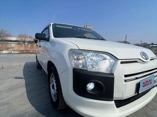 2015 Toyota Probox I Рестайлинг, белый, 900000 рублей, вид 1