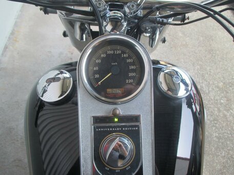 2005 Harley-Davidson Fat Boy, чёрный, 889000 рублей, вид 5