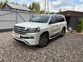 2016 Toyota Land Cruiser 200 Series Рестайлинг 2, белый