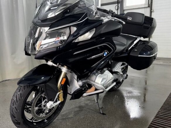 2019 BMW R 1250 RT, чёрный, 2000000 рублей - вид 3