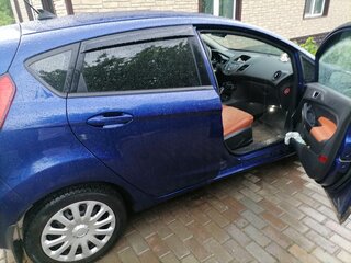 2019 Ford Fiesta Mk6 Рестайлинг, синий, 950000 рублей, вид 4