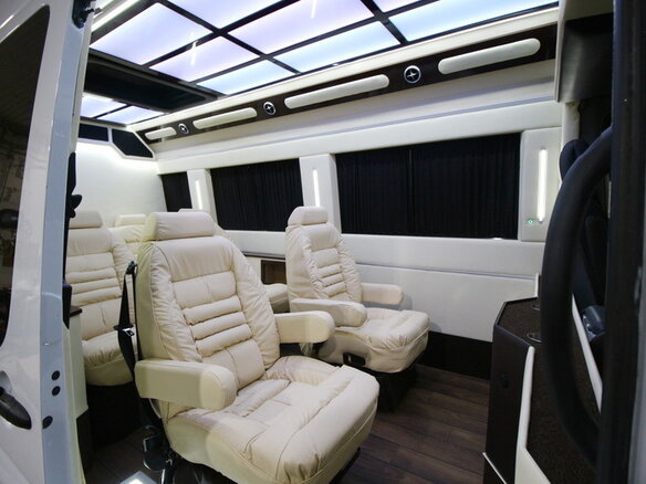 2016 Mercedes-Benz Sprinter, белый, 2920000 рублей - вид 6