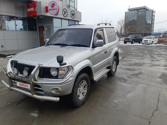 1999 Toyota Land Cruiser Prado 90 Series, серебристый, 1200000 рублей - вид 2