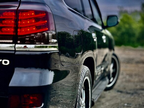 2015 Lexus LX 570 III Рестайлинг, чёрный, 5600000 рублей - вид 20