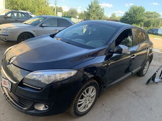 2013 Renault Megane III Рестайлинг, синий, 650000 рублей, вид 1