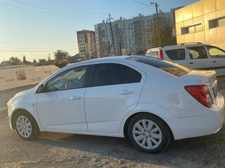 2012 Chevrolet Aveo II, белый, 780000 рублей, вид 4