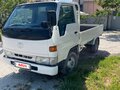 1999 Toyota Toyoace, белый, 1000000 рублей