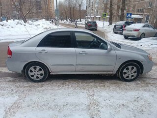 2006 Kia Cerato I Рестайлинг, серебристый, 420000 рублей, вид 5