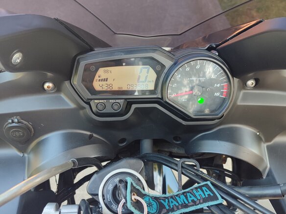 2009 Yamaha FZ6, красный, 380000 рублей - вид 6