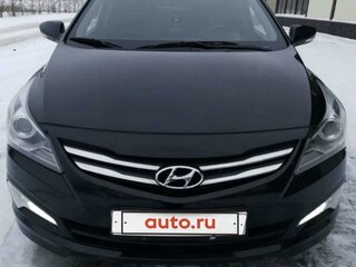 2015 Hyundai Solaris I Рестайлинг, чёрный, 915000 рублей, вид 1