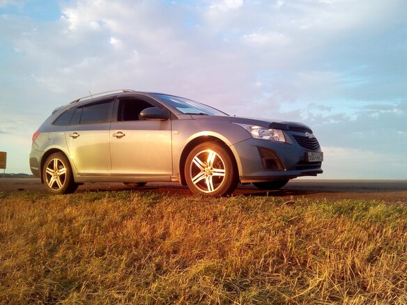 2013 Chevrolet Cruze I Рестайлинг, голубой, 900000 рублей - вид 1