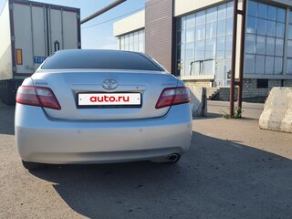 2010 Toyota Camry VI (XV40) Рестайлинг, серебристый, 990000 рублей, вид 3