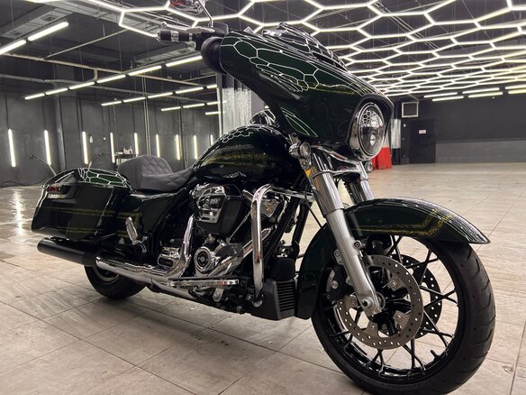 2019 Harley-Davidson Street Glide, зелёный, 2150000 рублей - вид 19