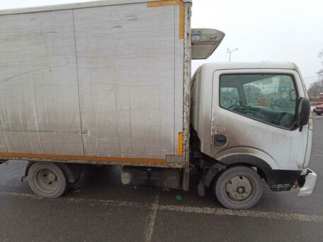 2012 Nissan Cabstar, белый, 799999 рублей, вид 4
