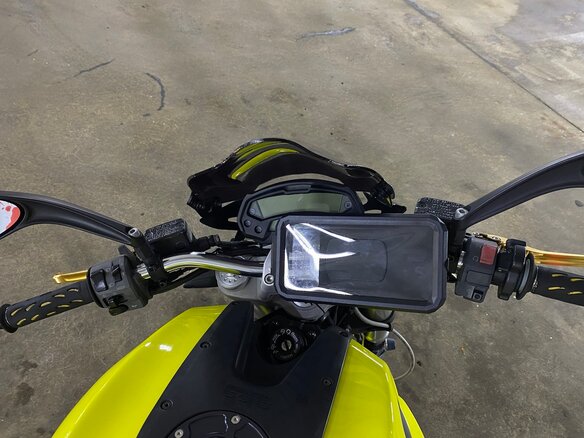 2008 Ducati Monster 696, жёлтый - вид 11