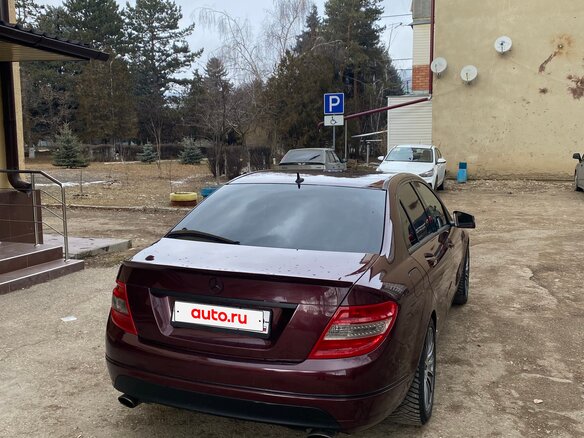 2007 Mercedes-Benz C-Класс 280 III (W204), красный, 1400000 рублей - вид 2