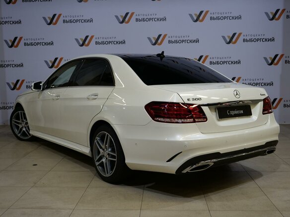 2014 Mercedes-Benz E-Класс 300 IV (W212, S212, C207) Рестайлинг, белый - вид 3