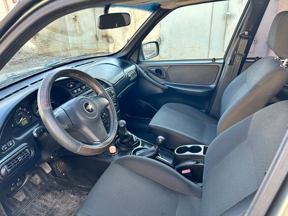 2018 Chevrolet Niva I Рестайлинг, серый, 630000 рублей - вид 6