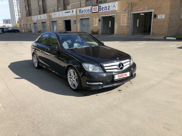 2012 Mercedes-Benz C-Класс 180 BlueEFFICIENCY III (W204) Рестайлинг, чёрный - вид 2