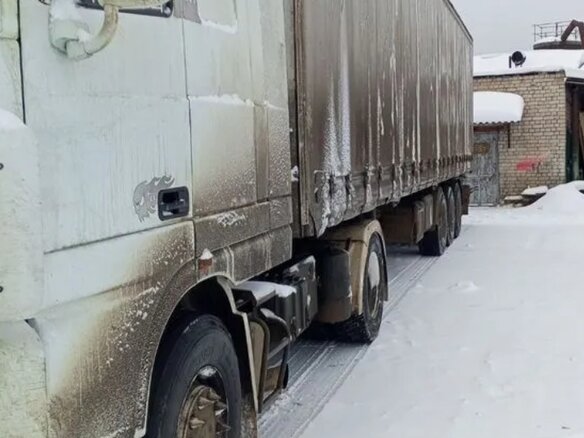 2003 DAF 95XF, белый, 3400000 рублей - вид 1