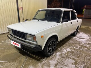2010 Lada (ВАЗ) 2105, белый, 300000 рублей, вид 2