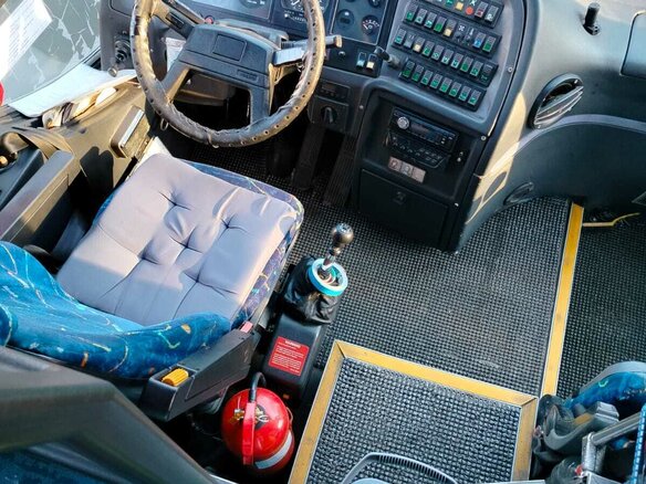 1999 Volvo B12 Series, белый, 1700000 рублей - вид 6