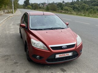 2010 Ford Focus II Рестайлинг, красный, 585000 рублей, вид 1