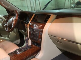 2017 Infiniti QX80 I Рестайлинг, коричневый, 2950000 рублей, вид 2
