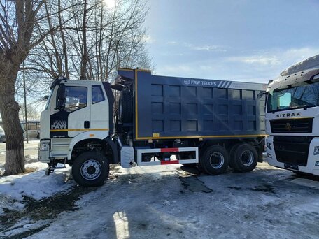 2022 FAW J6 CA3250, белый, 8500000 рублей, вид 3
