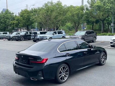 2023 BMW 3 серии Long 320Li VII (G2x) Рестайлинг, чёрный, 3400000 рублей, вид 4