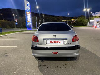 2007 Peugeot 206, серебристый, 215000 рублей, вид 4