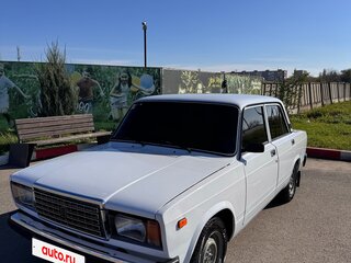2006 Lada (ВАЗ) 2107, белый, 300300 рублей, вид 2