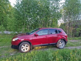 2010 Nissan Qashqai I Рестайлинг, красный, 999999 рублей, вид 3