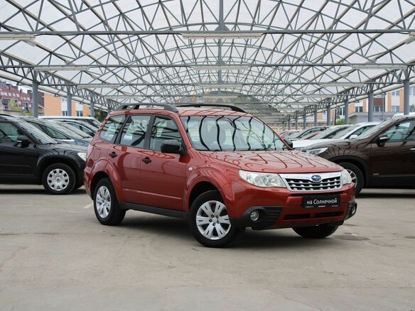 2011 Subaru Forester III Рестайлинг, красный, 1050000 рублей - вид 6