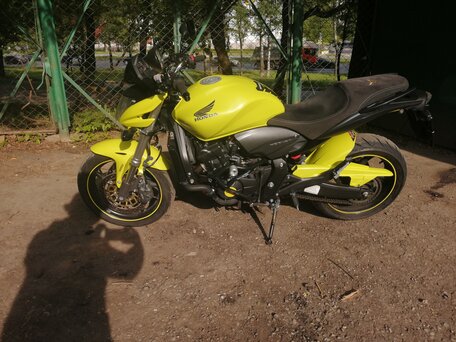 2009 Honda CB 600F Hornet, жёлтый, 460000 рублей, вид 2
