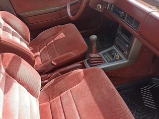 1985 Mazda 626 II (GC), красный, 379928 рублей, вид 3