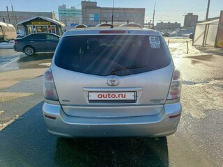 2008 Toyota Corolla Verso I Рестайлинг 2, серебристый, 750000 рублей, вид 5