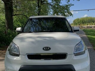 2010 Kia Soul I, белый, 860000 рублей, вид 2
