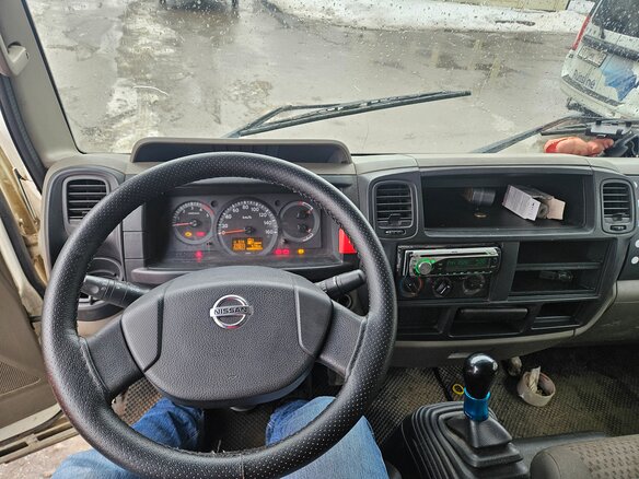 2011 Nissan Cabstar, белый, 1300000 рублей - вид 8