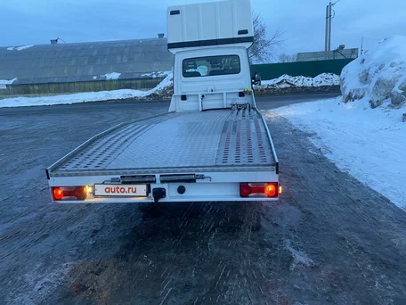 2018 Iveco Daily, белый, 2500000 рублей, вид 4