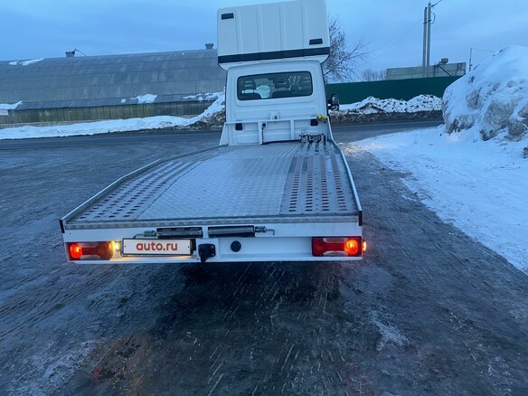 2018 Iveco Daily, белый, 2500000 рублей - вид 3