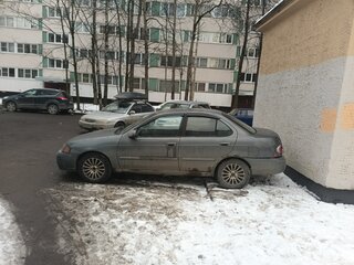 2000 Nissan Sentra V (B15), серый, 280000 рублей, вид 2