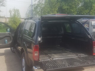 2008 Nissan Navara (Frontier) III (D40), чёрный, 1150500 рублей, вид 3