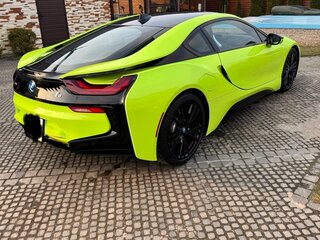 2016 BMW i8 I, зелёный, 4400000 рублей, вид 2